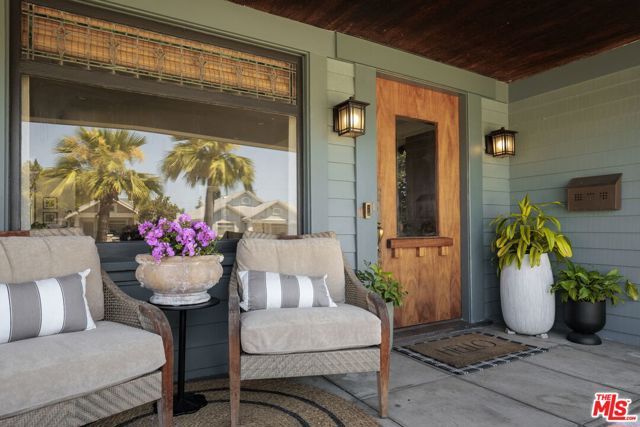 1758 W 41st Drive, Los Angeles, CA 90062