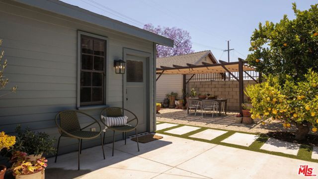 1758 W 41st Drive, Los Angeles, CA 90062