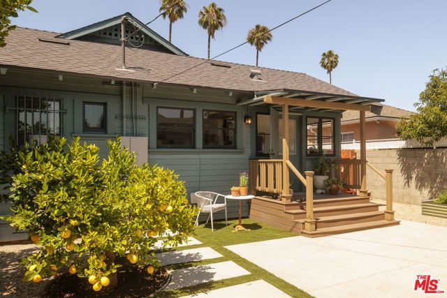1758 W 41st Drive, Los Angeles, CA 90062