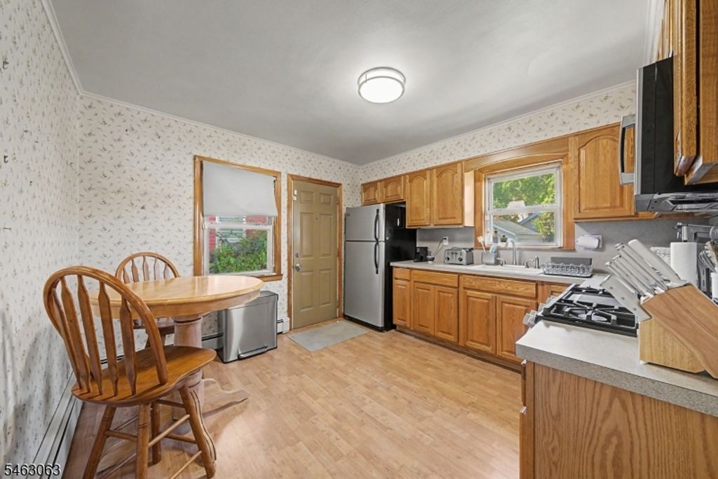 10 2Nd St, Fair Lawn Boro, NJ 07410 — photo 3