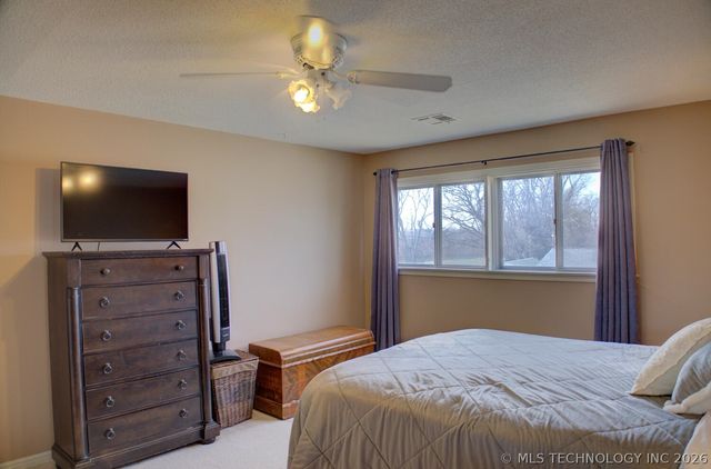 3805 S Canton Avenue, Tulsa, OK 74135