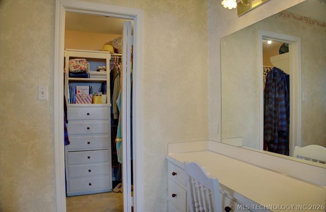 3805 S Canton Avenue, Tulsa, OK 74135