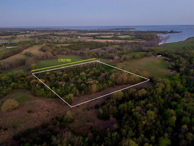 0800 CR-2765, Honey Grove, TX 75446