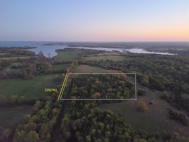 0800 CR-2765, Honey Grove, TX 75446