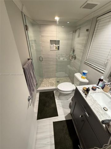 7765 SW 86th St F2-112, Miami, FL 33143