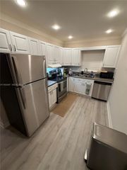 7765 SW 86th St F2-112, Miami, FL 33143
