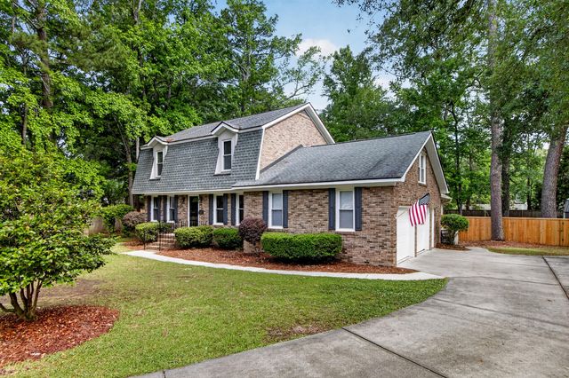 103 Laurens Court, Summerville, SC 29485