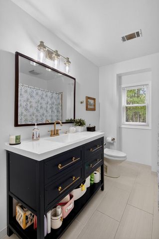 103 Laurens Court, Summerville, SC 29485