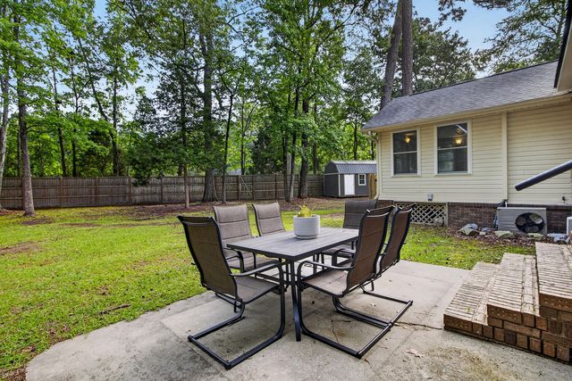 103 Laurens Court, Summerville, SC 29485