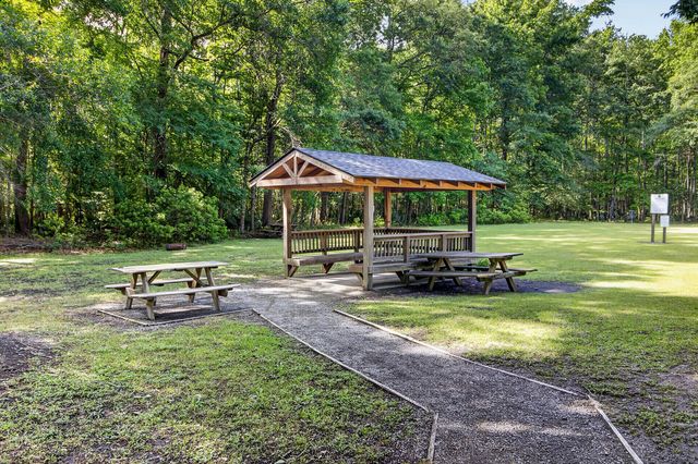 103 Laurens Court, Summerville, SC 29485