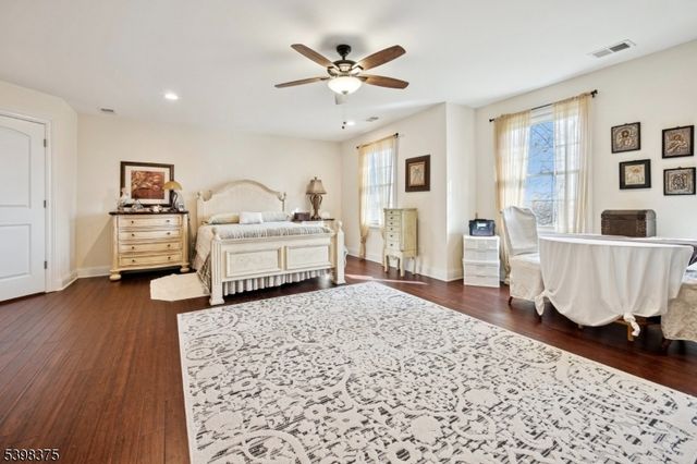 1121 N Washington Ave, Green Brook Twp., NJ 08812