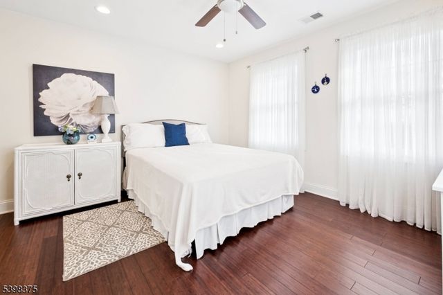 1121 N Washington Ave, Green Brook Twp., NJ 08812