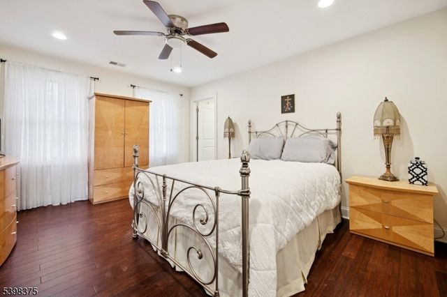 1121 N Washington Ave, Green Brook Twp., NJ 08812