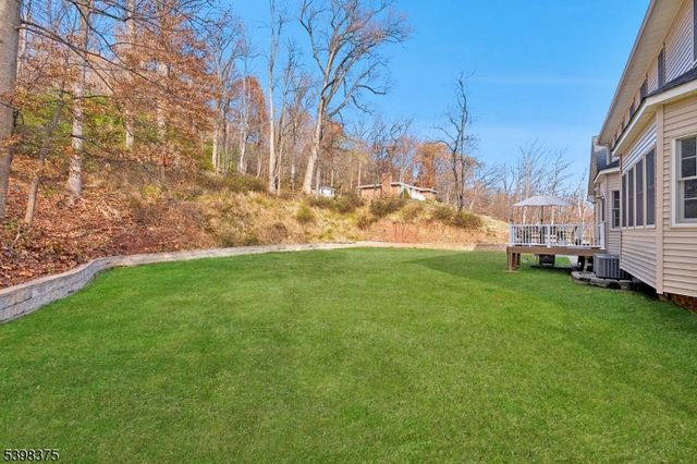 1121 N Washington Ave, Green Brook Twp., NJ 08812