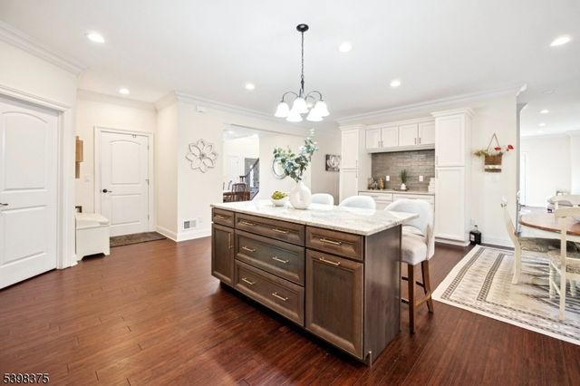 1121 N Washington Ave, Green Brook Twp., NJ 08812