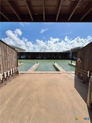13 Pirates Cove, Port O'connor, TX 77982