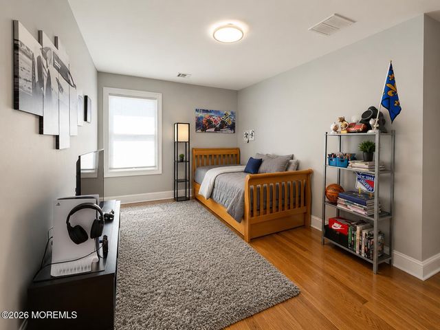 131 Wilson Avenue, Middletown, NJ 07758