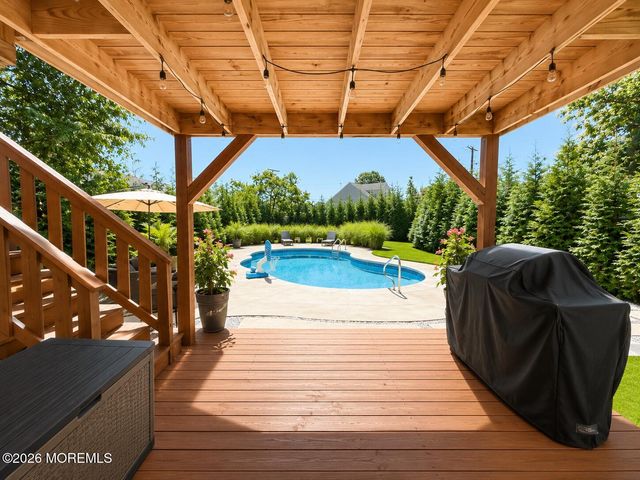 131 Wilson Avenue, Middletown, NJ 07758