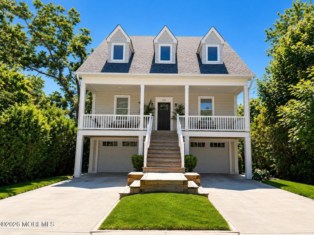 131 Wilson Avenue, Middletown, NJ 07758