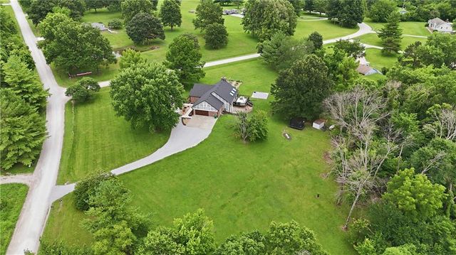 15007 E 200th Street, Peculiar, MO 64078