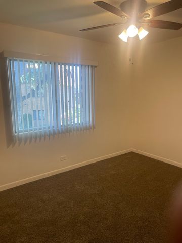 4821 W 109th Street 201, Oak Lawn, IL 60453
