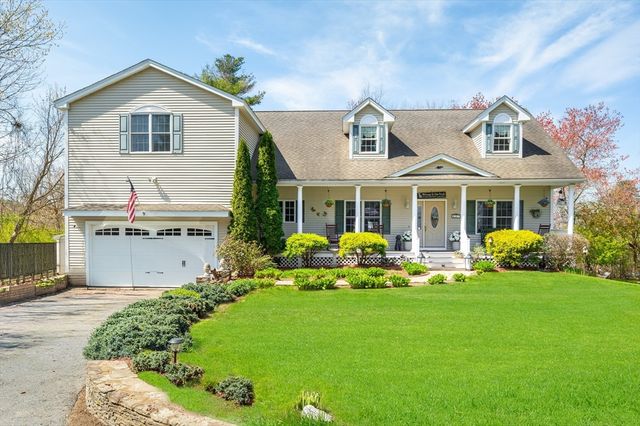 33 Park Ter, Dracut, MA 01826