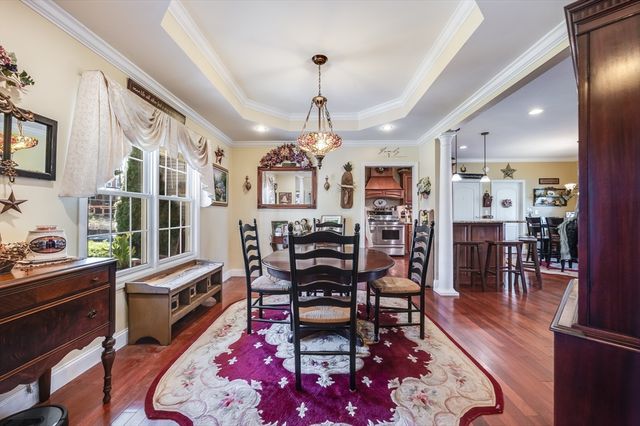 33 Park Ter, Dracut, MA 01826