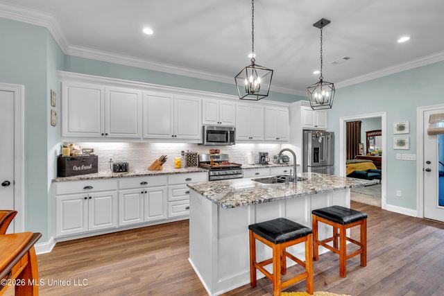 700 Easton Cove, Pearl, MS 39208