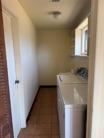 11 Marsha Lane, Brentwood, NY 11717