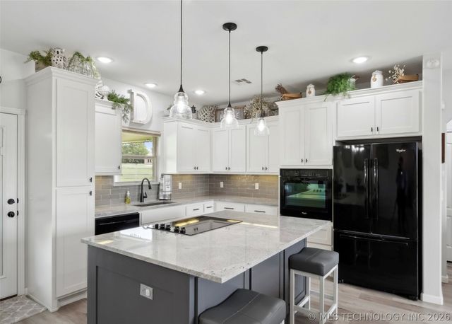 21864 S Westin Park Lane, Claremore, OK 74019