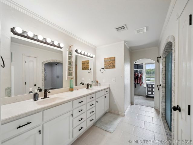 21864 S Westin Park Lane, Claremore, OK 74019