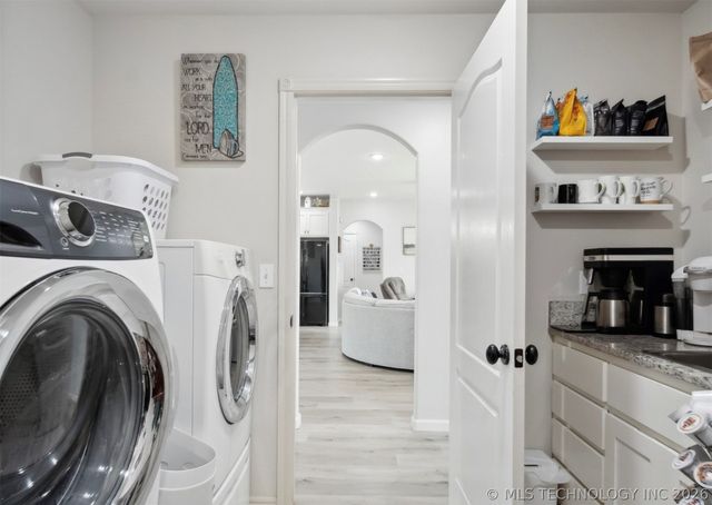 21864 S Westin Park Lane, Claremore, OK 74019