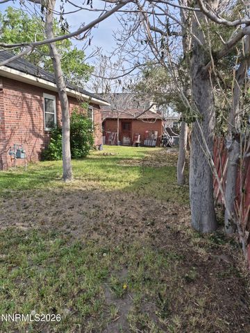 210 S Taylor Street, Fallon, NV 89406