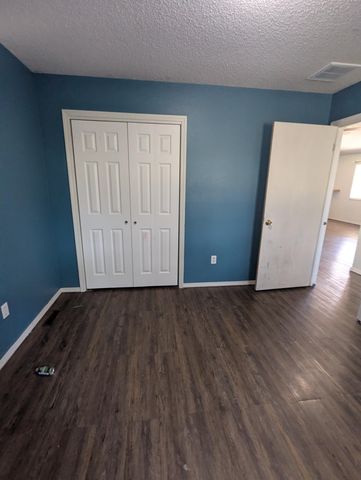 3457 W Lombard Street, Springfield, MO 65802