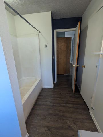 3457 W Lombard Street, Springfield, MO 65802