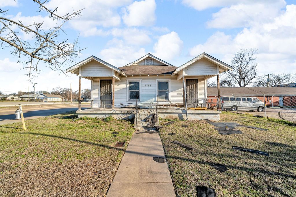 1101 E Rosedale Street, Fort Worth, TX 76104