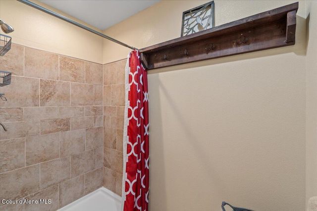 2238 E Blaine St, Athol, ID 83801