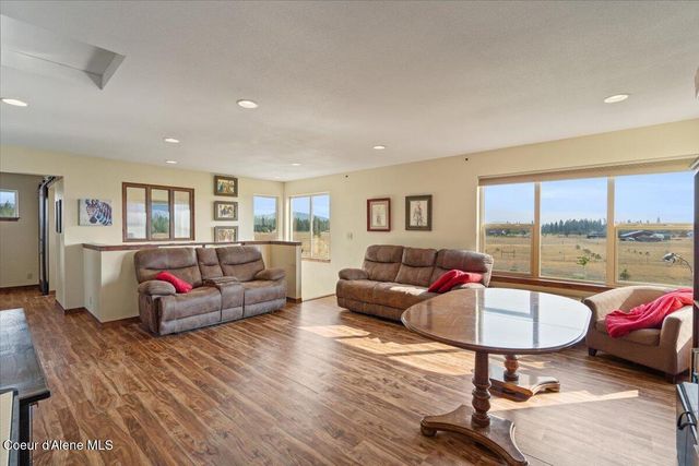 2238 E Blaine St, Athol, ID 83801