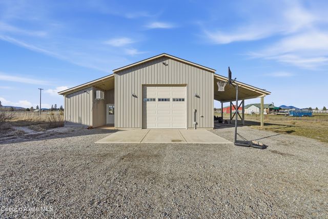 2238 E Blaine St, Athol, ID 83801