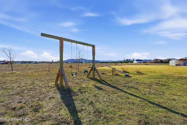 2238 E Blaine St, Athol, ID 83801