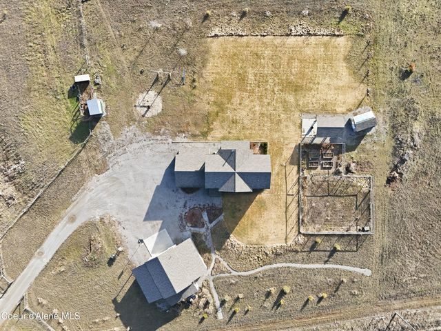 2238 E Blaine St, Athol, ID 83801