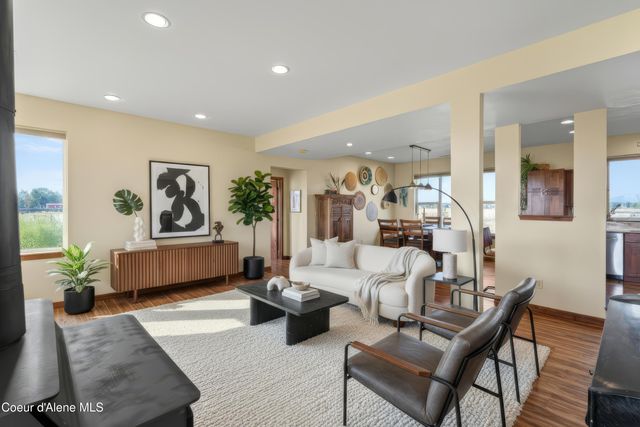 2238 E Blaine St, Athol, ID 83801