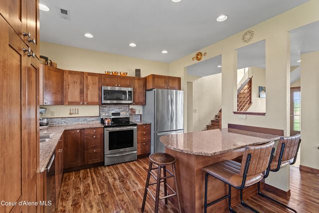 2238 E Blaine St, Athol, ID 83801