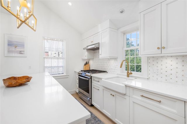 36 William Street, Newport, RI 02840