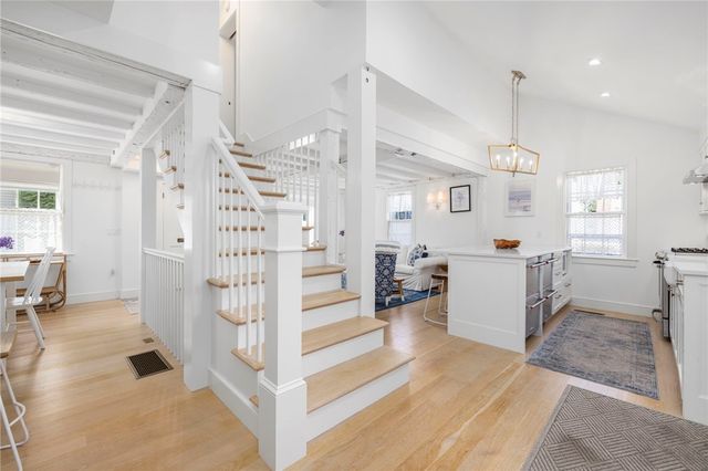 36 William Street, Newport, RI 02840