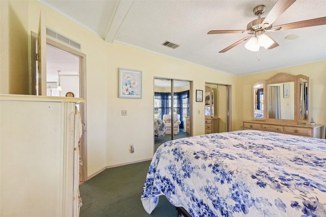 25736 OAK ALLEY, Leesburg, FL 34748