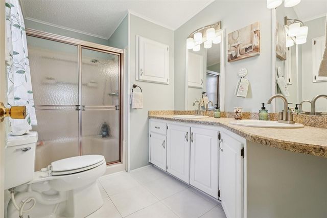 25736 OAK ALLEY, Leesburg, FL 34748