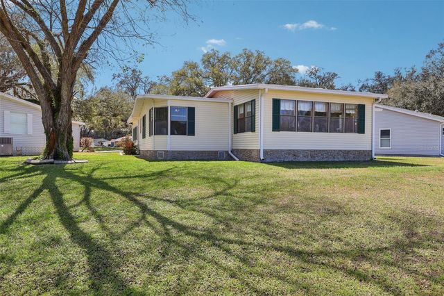 25736 OAK ALLEY, Leesburg, FL 34748