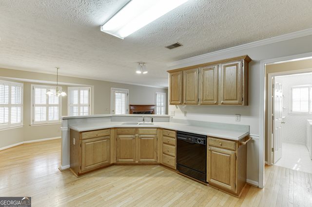 120 Timber Springs Way, Lawrenceville, GA 30043