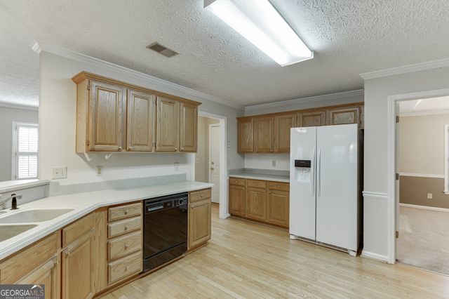 120 Timber Springs Way, Lawrenceville, GA 30043